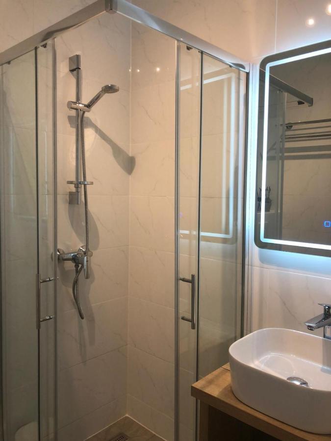 באסקה וודה Villa Luxuria מראה חיצוני תמונה