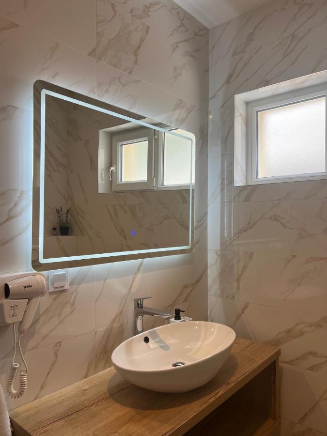 באסקה וודה Villa Luxuria מראה חיצוני תמונה